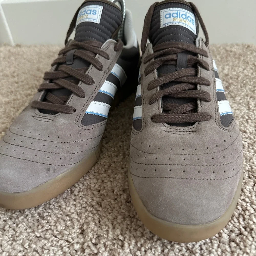 Adidas Busenitz Skate Shoes Mens Size 9.5 Brown Grey Suede Gum Sole Sneaker
